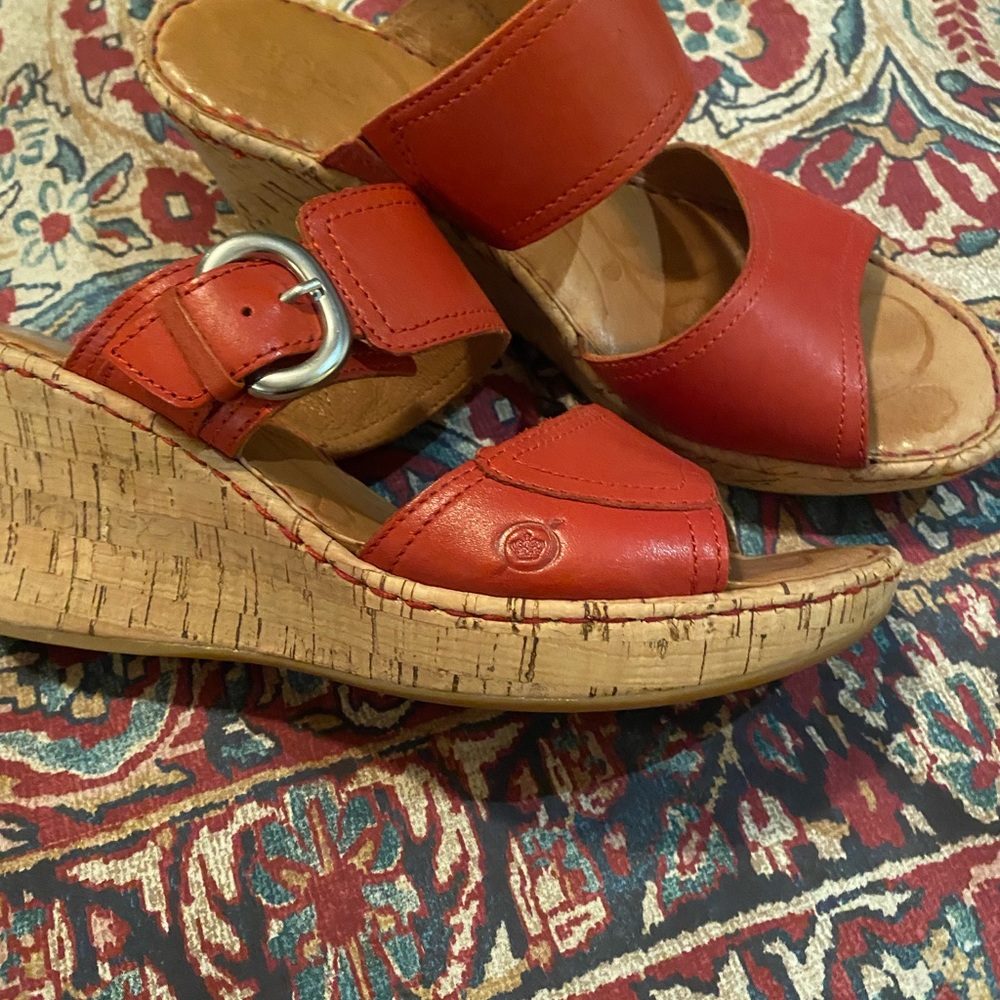 Women’s shoes